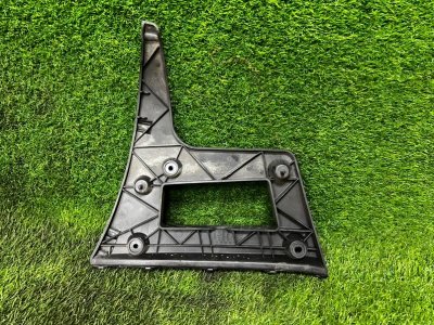 Кронштейн бампера AUDI A5 2010 8T5