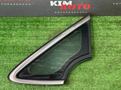 Стекло кузовное Kia Ceed 2 2012 JD