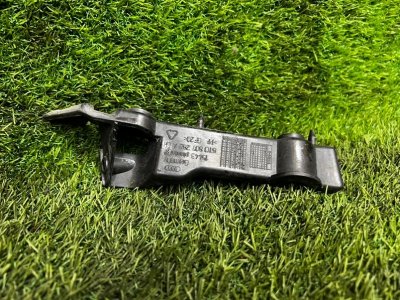 Крепление бампера AUDI A5 2011 8T5