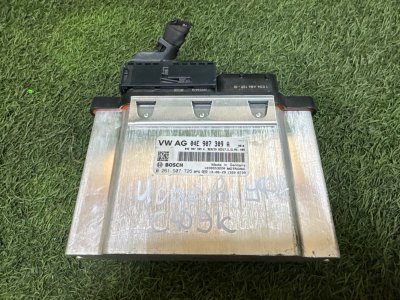 Блок управления двс AUDI A3 2013 8V