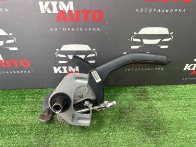Рычаг стояночного тормоза (ручник) Kia Cerato 2 2010 TD