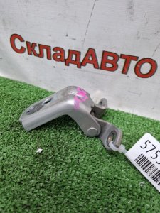 Петля двери NISSAN March 2009 BNK12