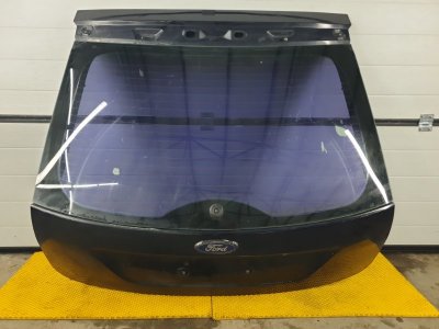 Крышка багажника Ford Focus 2006 2