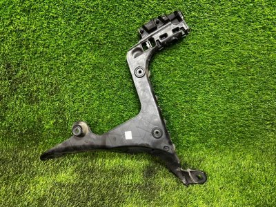 Кронштейн бампера AUDI A3 2006 8P