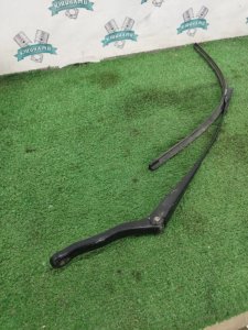 Щёткодержатель поводок Opel Corsa 2010 D