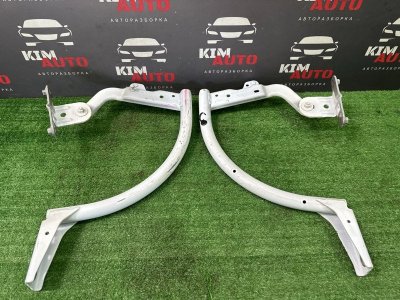 Петли крышки багажника Ford focus 3 2012 CB8
