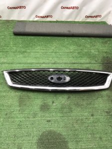 Решетка радиатора Ford Focus 2004-2007