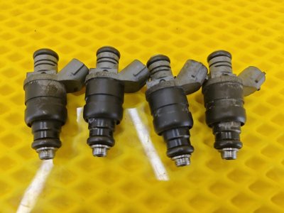 Форсунка топливная Skoda Octavia 2012 A5