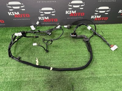 Проводка крышки багажника Kia Rio X 2020
