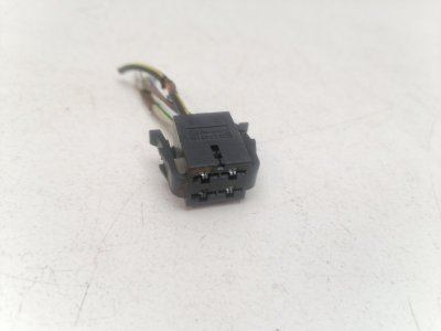 Клемма ( разъем ) Volkswagen Golf 3