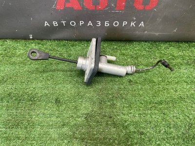 Главный цилиндр сцепления Kia Ceed 1 2010 ED