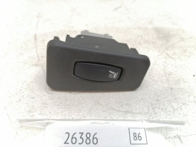 Кнопка обогрева сидений Lada Largus