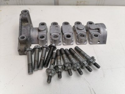 Бугель распредвала Volvo 460