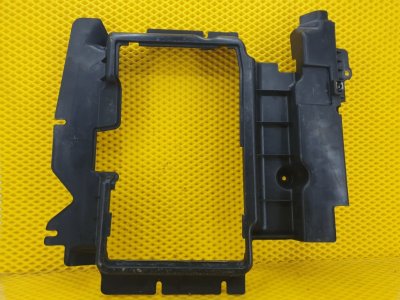 Крышка аккумулятора Mercedes-Benz GL-Class 2008 X164