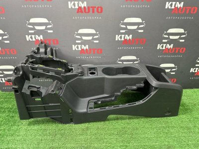 Консоль центральная Ford Focus 3 HB 2012 CB8