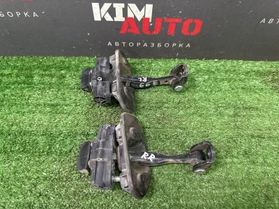 Ограничитель двери Ford Focus 3 HB 2012 CB8