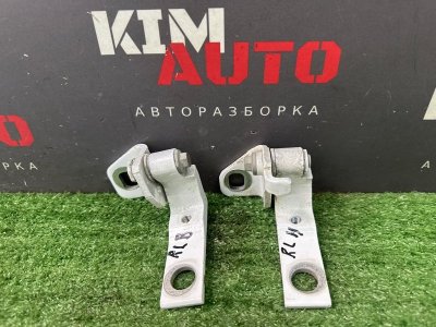 Петли двери Ford Focus 3 HB 2012 CB8