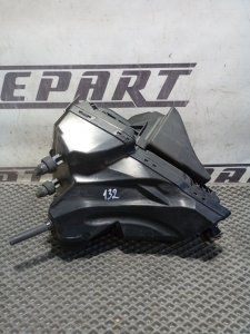 Фильтр воздушный двигателя Audi A4 2008 B8