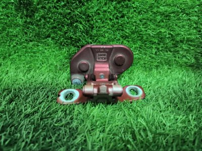 Петля крышки багажника BMW X1 2010 E84