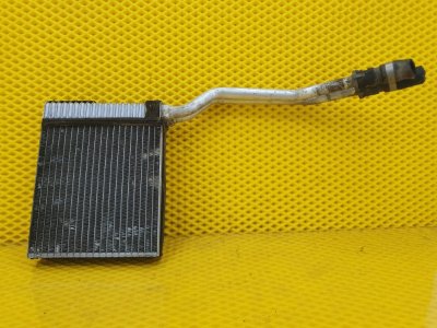 Радиатор отопителя Ford Focus 2006 2