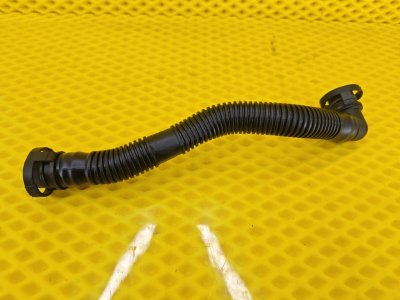 Трубка вакуумная Skoda Octavia 2012 A5