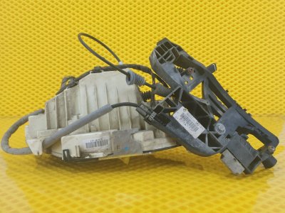 Замок двери Mercedes-Benz S-Class W221