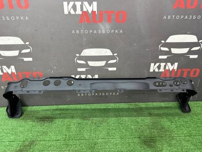 Опора радиаторов Ford Focus 3 HB 2012 CB8