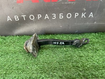Ограничитель двери Kia Ceed 1 2010 ED