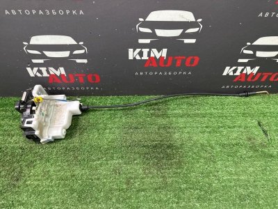 Замок двери Fiat Panda