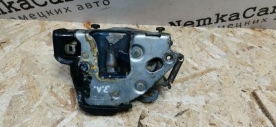 Замок двери Mercedes W126 1988 420SE