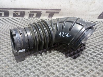 Патрубок воздушного фильтра Audi A4 2011 B8