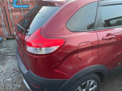 Крыло Lada Xray 2021