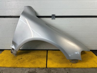 Крыло переднее правое Volkswagen Touareg 2003 7L6