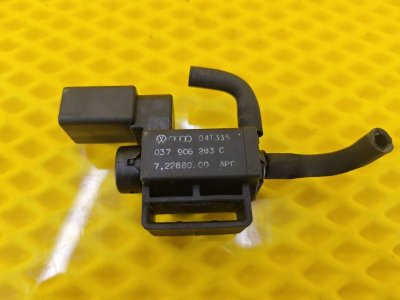 Клапан электромагнитный Skoda Octavia 2012 A5