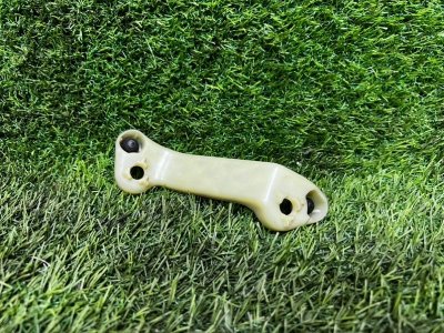 Кронштейн фары AUDI A6 C6 2006 4F2