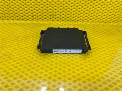 Блок управления парктроников Mercedes-Benz e240 15.04.1998 210