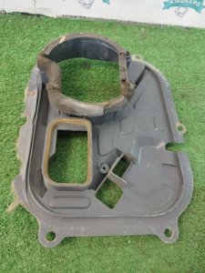 Крышка корпуса печки Mitsubishi Pajero 2