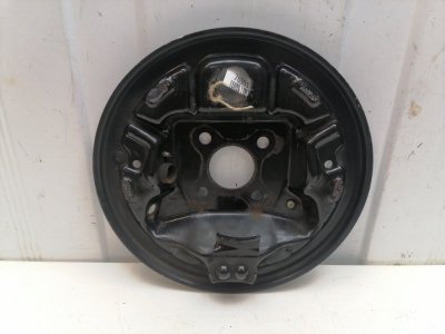 Тормозной щит Lada Largus