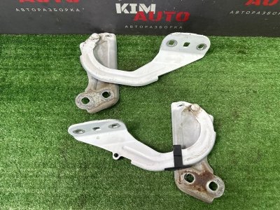 Петли капота Ford focus 3 2012 CB8