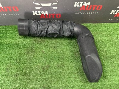 Воздухозаборник Kia Ceed 2 2012 JD