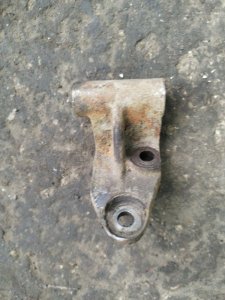 Кронштейн генератора лада 21070 1999