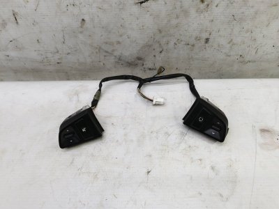 Кнопки руля Hyundai Solaris 2014 RB