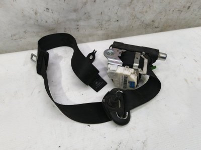 Ремень безопасности Skoda Fabia 2008