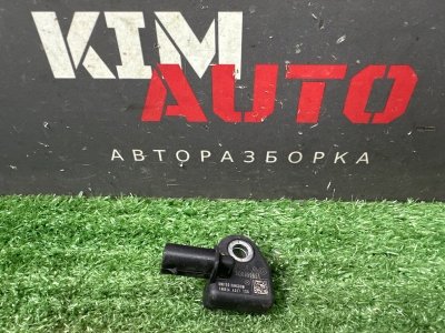 Датчик удара Air Bag Skoda Octavia 2014 A7