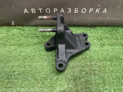 Кронштейн двигателя Kia Ceed 1 2010 ED