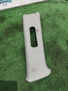 Накладка на стойку кузова Mazda Demio