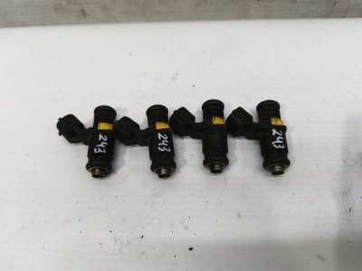 Форсунка Skoda Fabia 2008