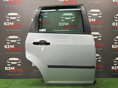 Дверь Ford C-Max