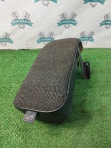 Подлокотник лада 21053 1997 2105