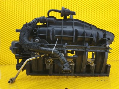 Коллектор впускной SKODA Octavia 2012